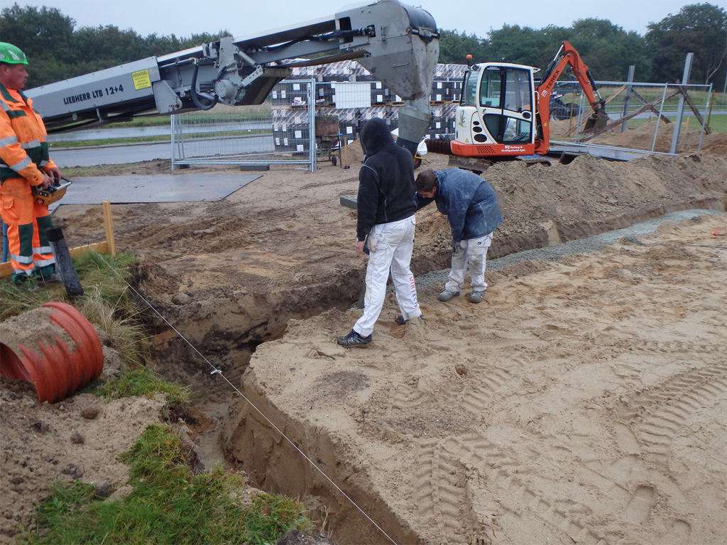Entreprenørarbejde & Nedbrydning
